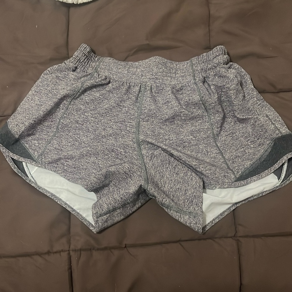 Lululemon hotty hot shorts 4”